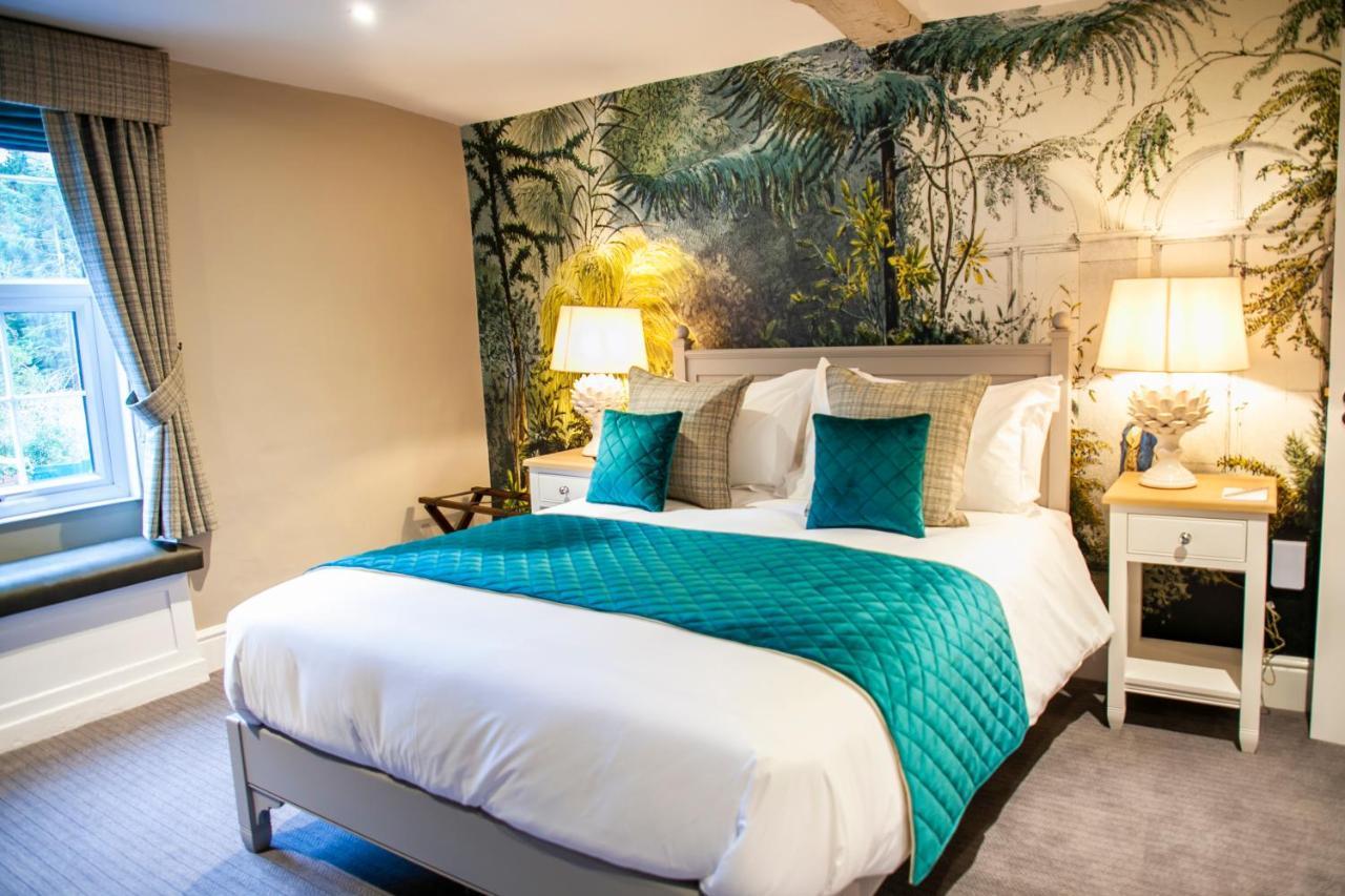 Hotel The Bell - Brunning And Price Alderminster Esterno foto